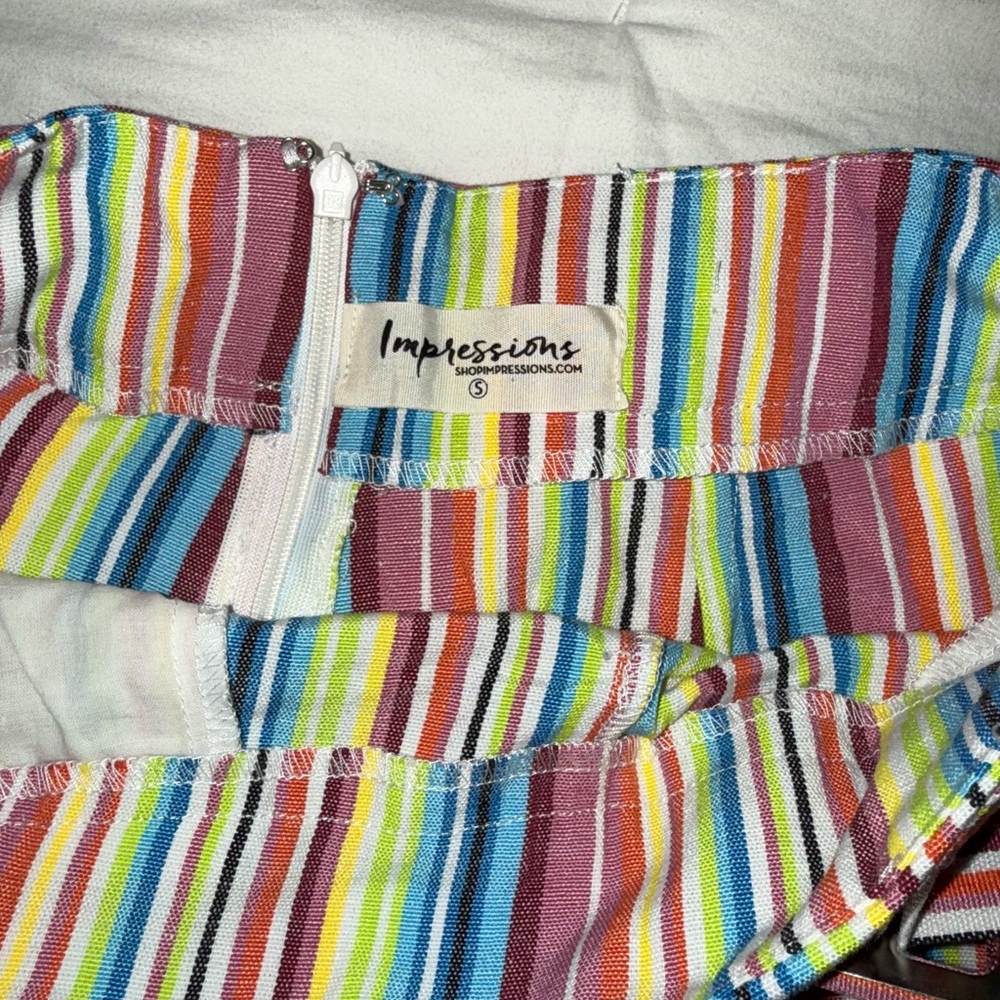 Colorful Shorts - Picture 3 of 4